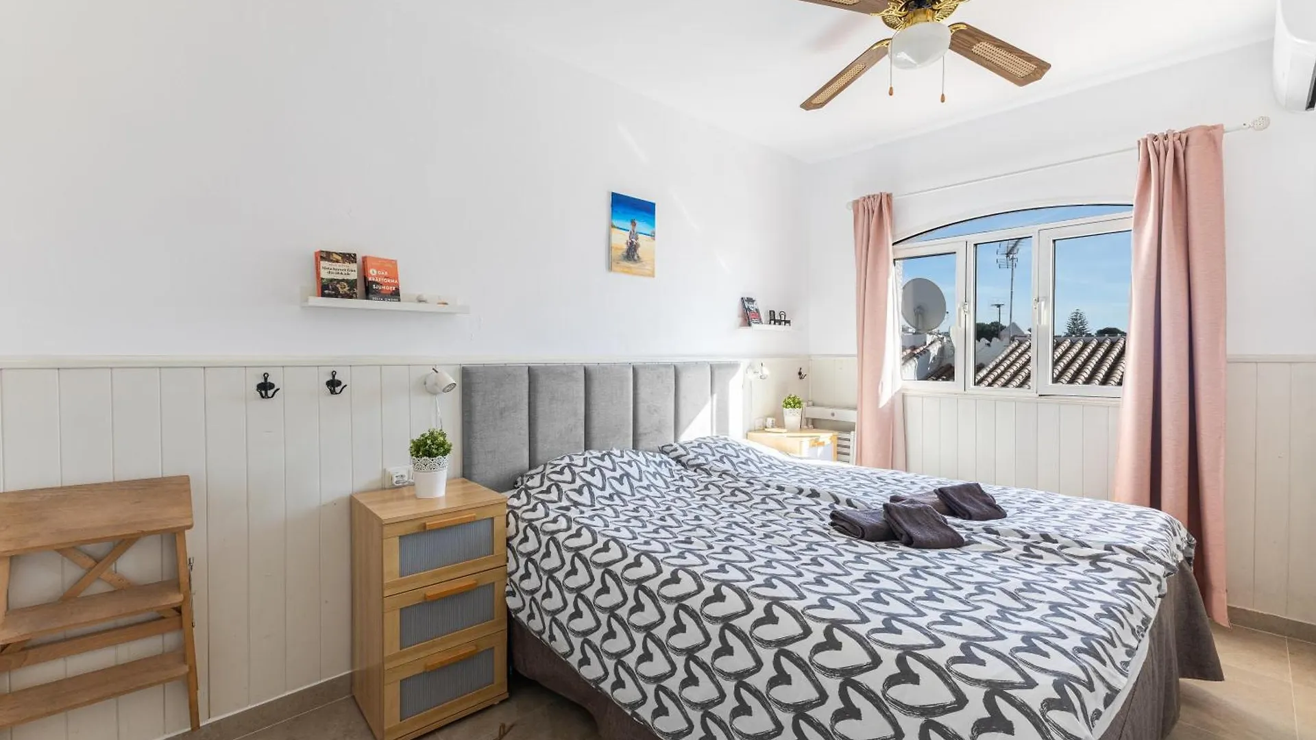 Cosy Apartment In Verano Azul Nerja İspanya